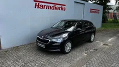 Blau Gebraucht 2021 Skoda Scala Active Kleinwagen | 15.990 € (Guter Preis)