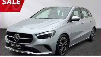 Gebraucht Mercedes B200 Advanced 163 PS (119 kW) 2025 Lack hightechsilber Kleinwagen