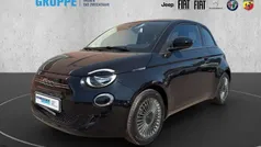 Schwarzschwarz Gebraucht 2022 Fiat 500e Icon Limousine | 15.990 € (Superpreis)