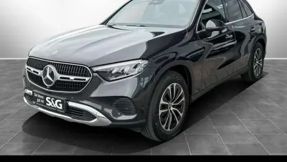 Gebraucht Mercedes GLC220 Avantgarde 197 PS (144 kW) 2025 Metalliclack graphitgrau SUV