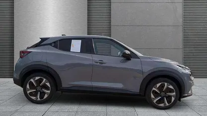 Darkgrau Neu 2025 Nissan Juke N-Connecta SUV | 22.490 € (Fairer Preis)