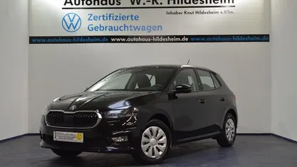 Schwarz Neu 2025 Skoda Fabia Essence Kleinwagen | 16.960 € (Guter Preis)