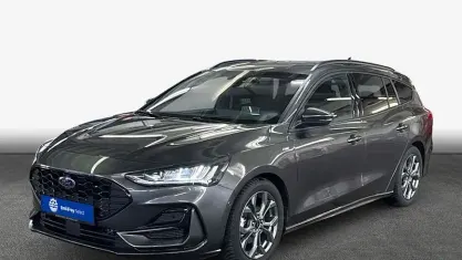 Gebraucht Ford Focus ST-Line X 155 PS (114 kW) 2025 Magnetic metallic Kombi