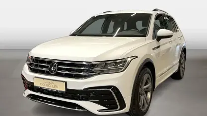 Gebraucht VW Tiguan R-line 150 PS (110 kW) 2024 Pure white SUV