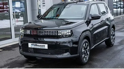 Gebraucht Fiat Grande Panda Icon 110 PS (80 kW) 2025 Kleinwagen