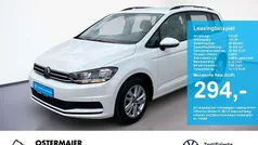 Pure white Gebraucht 2024 VW Touran Comfortline Van / Kleinbus | 29.990 € (Guter Preis)