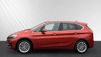 Gebraucht BMW 225 Active Tourer Luxury Line 136 PS (100 kW) 2019 Orange Van / Kleinbus