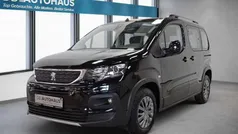 Schwarz Gebraucht 2023 Peugeot Rifter Allure Van / Kleinbus | 19.460 € (Fairer Preis)