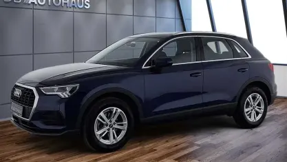 Gebraucht Audi Q3 Ambiente 150 PS (110 kW) 2024 Blau SUV
