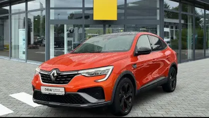 Gebraucht Renault Arkana RS Line 145 PS (106 kW) 2021 Orange SUV