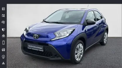 Neu Toyota Aygo X Business Edition 72 PS (52 kW) 2025 Blau SUV