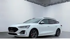 Weiß Neu 2025 Ford Focus ST-Line Kombi | 29.890 € (Fairer Preis)