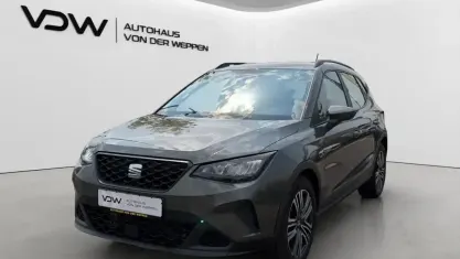 Gebraucht Seat Arona Style 116 PS (85 kW) 2024 Grau SUV