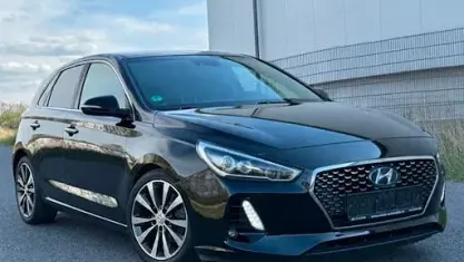 Occasion Hyundai i30 Premium 140 ch (102 kW) 2018 Noir Berline