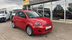 Rot Gebraucht 2025 Fiat 500e Red Kleinwagen | 25.189 € (Fairer Preis)