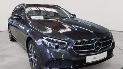 Gebraucht Mercedes E300 Exclusive 194 PS (142 kW) 2022 Graphitgrau metallic Kombi