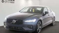 Blau Gebraucht 2024 Volvo S60 Ultimate Limousine | 33.990 € (Superpreis)