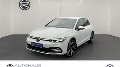 Gebraucht 2022 VW Golf VIII Style Limousine | 22.980 € (Fairer Preis)