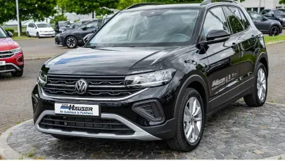 Gebraucht VW T-Cross Life 116 PS (85 kW) 2026 Schwarz SUV