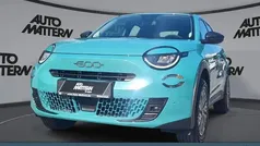 Blau Neu 2025 Fiat 600 SUV | 25.490 € (Fairer Preis)