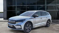 Silber Neu 2025 Skoda Enyaq iV SportLine SUV | 55.490 € (Fairer Preis)