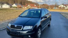 Schwarz Gebraucht 2006 Skoda Fabia Kombi | 900 €