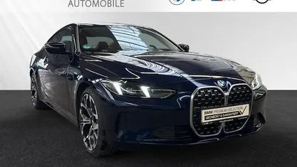 Blau Gebraucht 2025 BMW 420 Comfort Edition Coupé | 44.800 € (Fairer Preis)