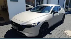 Beige Neu 2025 Mazda 3 Homura-Line Limousine | 27.289 € (Fairer Preis)