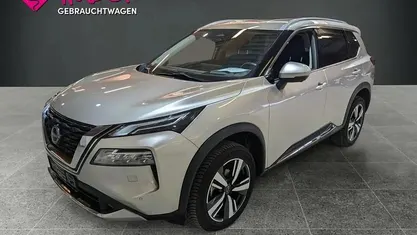 Gebraucht Nissan X-Trail Tekna 163 PS (119 kW) 2024 Silber SUV