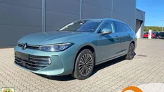 Gebraucht 2025 VW Passat Elegance Kombi | 41.480 € (Fairer Preis)
