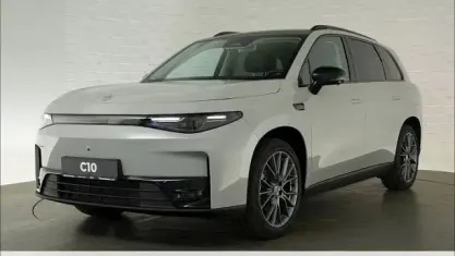 Gebraucht Leapmotor C10 215 PS (158 kW) 2025 Grau SUV