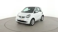 Weiß Gebraucht 2015 Smart ForTwo Coupé Basis Kleinwagen | 11.850 € (Fairer Preis)