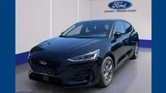 Gebraucht 2025 Ford Focus ST-Line Limousine | 30.190 € (Fairer Preis)