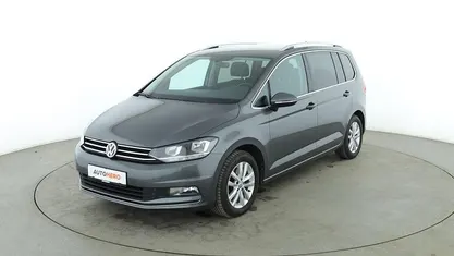 Grau Gebraucht 2017 VW Touran Highline Van / Kleinbus | 17.460 € (Fairer Preis)