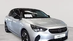 Kristall silber met./dach diamant schwarz met. Gebraucht 2022 Opel Corsa-e Elegance Kleinwagen | 14.790 € (Guter Preis)