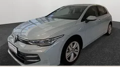 Gebraucht 2024 VW Golf VIII Life Limousine | 25.990 € (Fairer Preis)