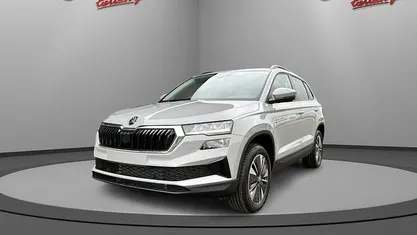 Neu Skoda Karoq Selection 150 PS (110 kW) 2025 Graphitegrau metallic SUV