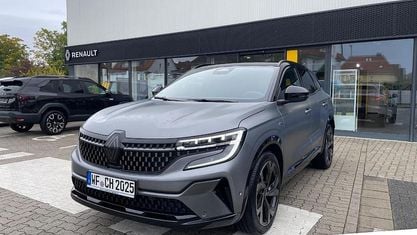 Usata Renault Austral Techno Esprit Alpine 200 CV (147 kW) 2024 Grigio SUV