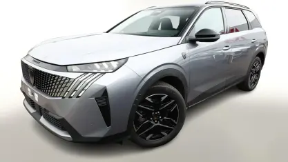 Neu Peugeot 5008 GT 136 PS (100 kW) 2025 Artense silber metallic SUV