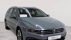 Mondsteingrau Gebraucht 2022 VW Passat GTE Kombi | 22.490 € (Fairer Preis)