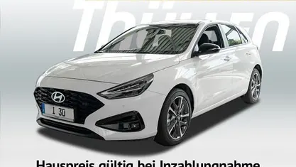 Neu Hyundai i30 Advantage 101 PS (74 kW) 2025 Weiß Limousine