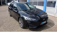 Schwarz Gebraucht 2023 Ford Focus ST-Line Kombi | 22.781 € (Fairer Preis)