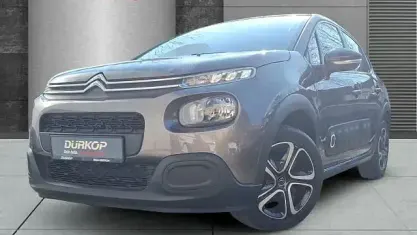 Gebraucht Citroën C3 Feel 82 PS (60 kW) 2018 Lackierung platiniumgrau/meta Kleinwagen