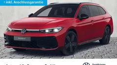 Chilirot metallic Gebraucht 2024 VW Passat R-line Kombi | 48.950 € (Fairer Preis)