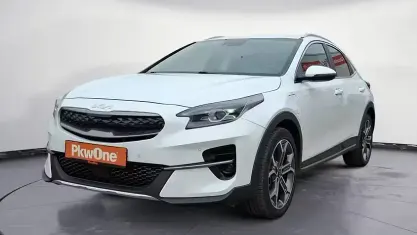 Gebraucht Kia XCeed 141 PS (103 kW) 2022 Weiß SUV