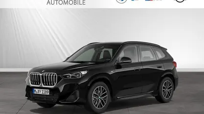 Saphirschwarz metallic Gebraucht 2025 BMW X1 M Sport SUV | 34.750 € (Superpreis)