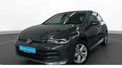 Gebraucht 2024 VW Golf VIII Life Limousine | 24.890 € (Fairer Preis)
