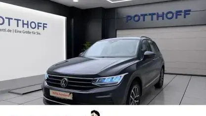 Gebraucht VW Tiguan Life 150 PS (110 kW) 2021 Uranograu SUV