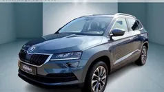 Quarzgrau metallic (grau) metallic Gebraucht 2020 Skoda Karoq Drive SUV | 23.950 € (Fairer Preis)