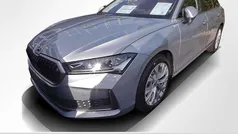 Gebraucht 2025 Skoda Superb Selection Kombi | 37.880 € (Fairer Preis)